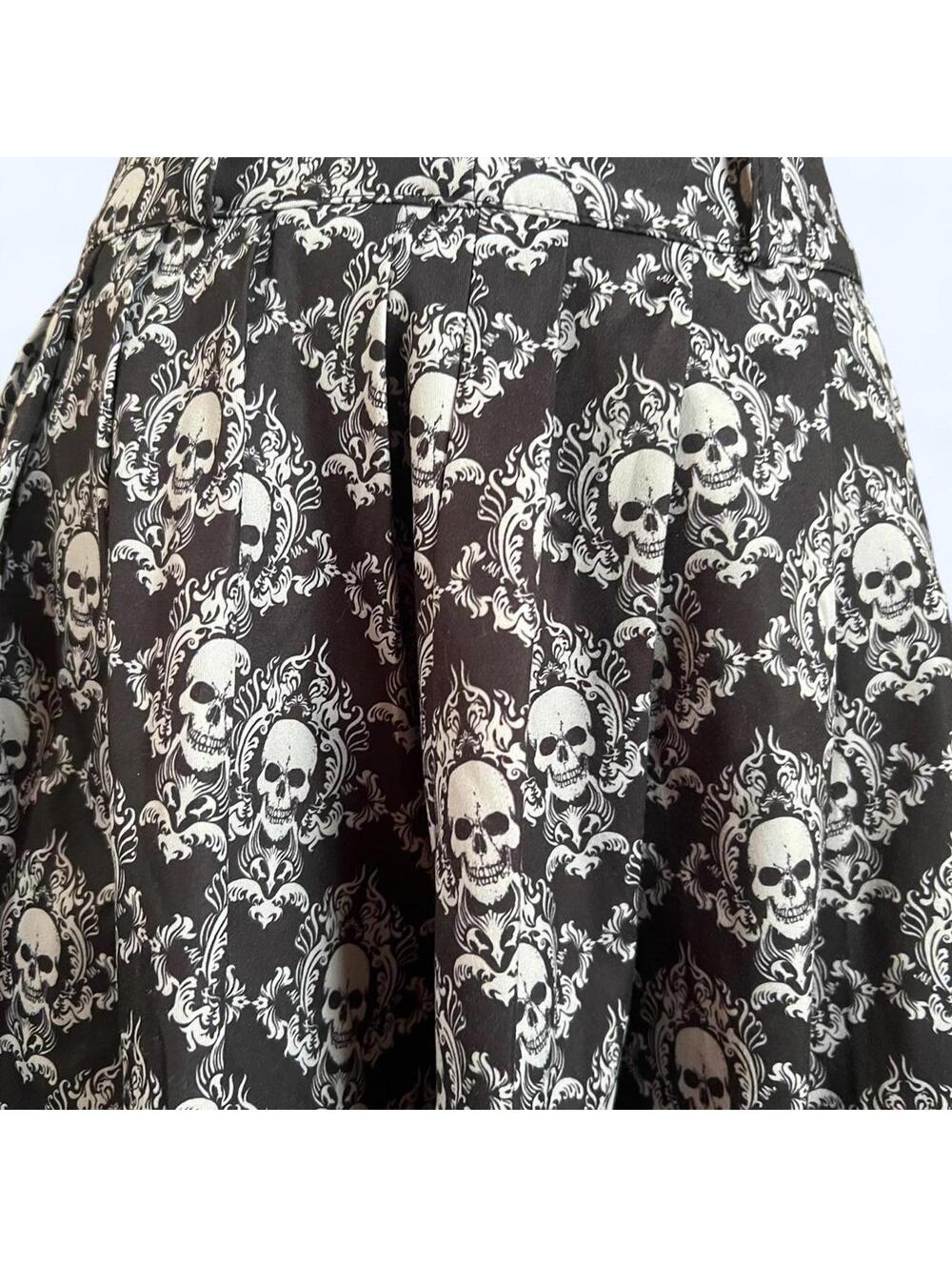 Black White Skull Print Goth Grunge Mini Skirt Size Small - Picture 2 of 5